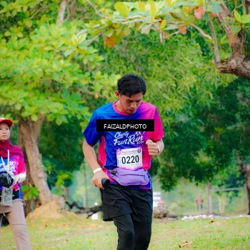Runner Photo 8118277