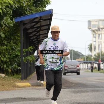 Runner Photo 8118334