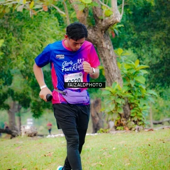 Runner Photo 8118372