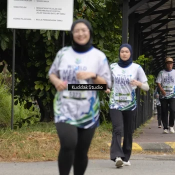 Runner Photo 8118389