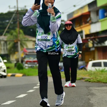 Runner Photo 8118402