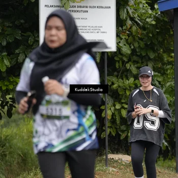 Runner Photo 8118602