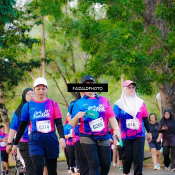 Runner Photo 8118618