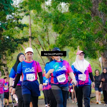 Runner Photo 8118639