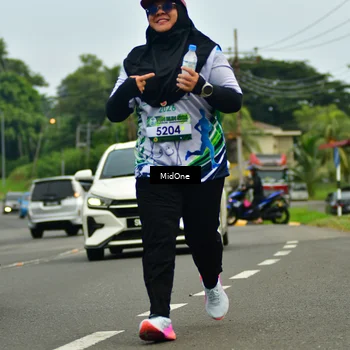 Runner Photo 8118689