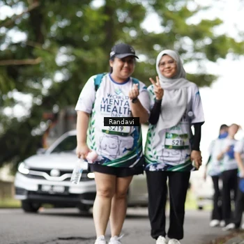 Runner Photo 8118780