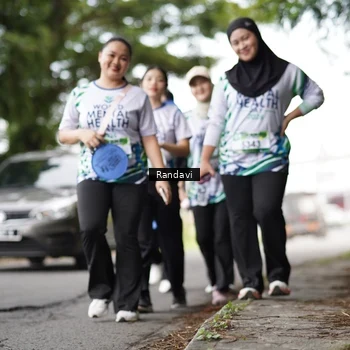 Runner Photo 8118793
