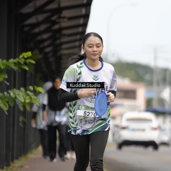 Runner Photo 8118796