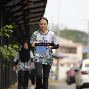 Runner Photo 8118816