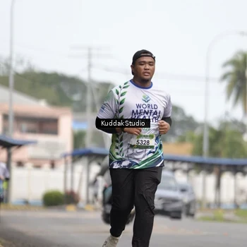 Runner Photo 8118866