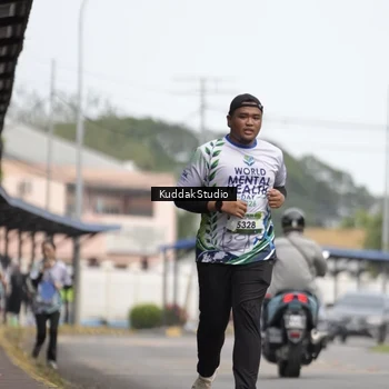 Runner Photo 8118868