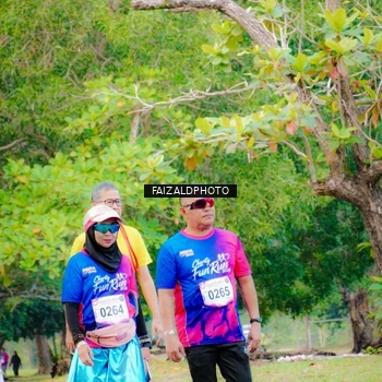 Runner Photo 8118889