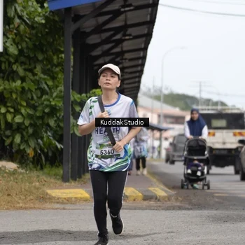 Runner Photo 8118994