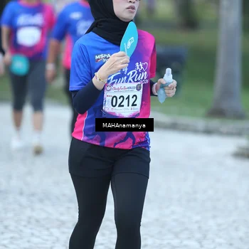 Runner Photo 8119029