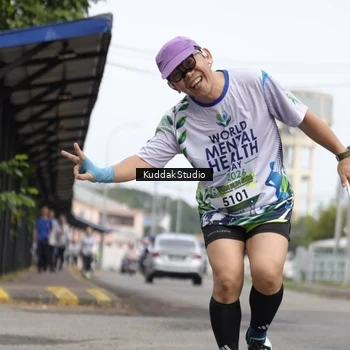 Runner Photo 8119100