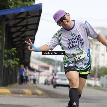 Runner Photo 8119101