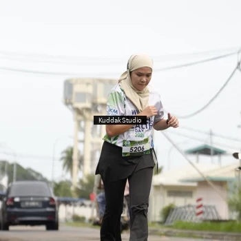 Runner Photo 8119146