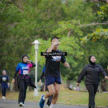 Runner Photo 8119149