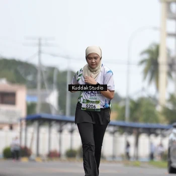 Runner Photo 8119181