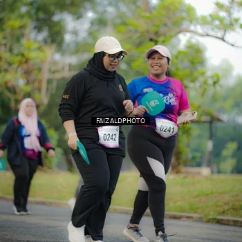 Runner Photo 8119201