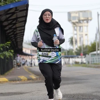 Runner Photo 8119207
