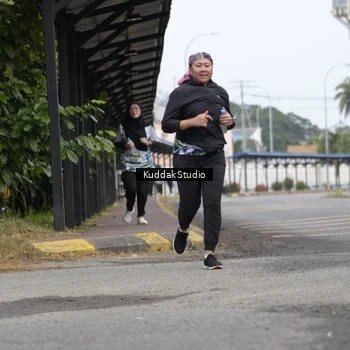 Runner Photo 8119240
