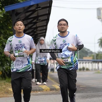 Runner Photo 8119296