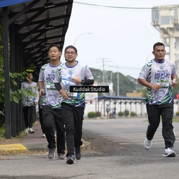 Runner Photo 8119300