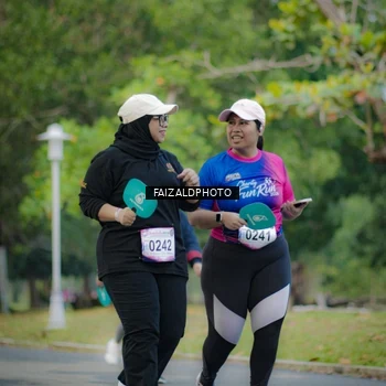 Runner Photo 8119301