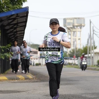Runner Photo 8119312