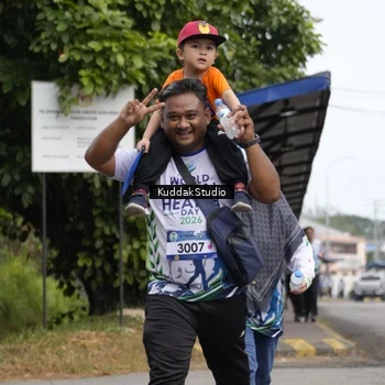 Runner Photo 8119341