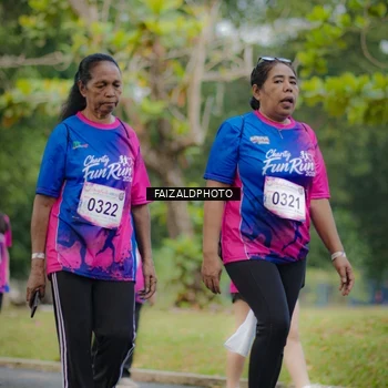 Runner Photo 8119346