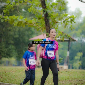 Runner Photo 8119351