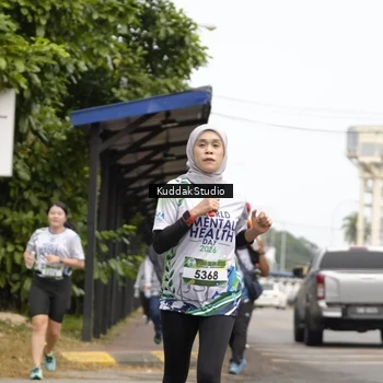 Runner Photo 8119374