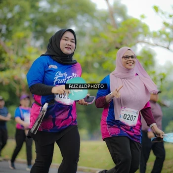 Runner Photo 8119414