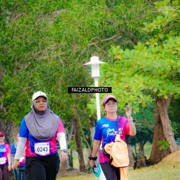 Runner Photo 8119438