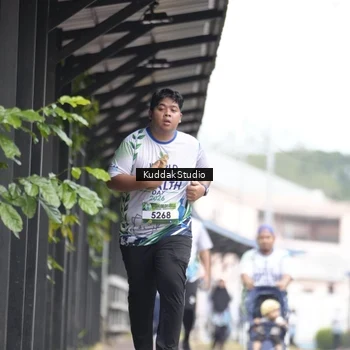 Runner Photo 8119540