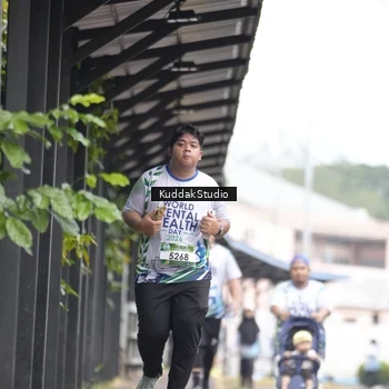 Runner Photo 8119546