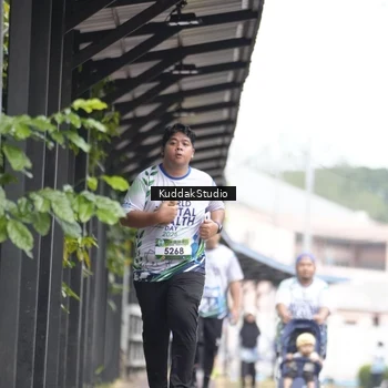 Runner Photo 8119548