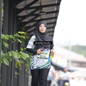 Runner Photo 8119556