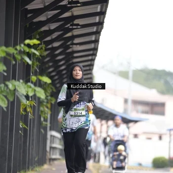 Runner Photo 8119578