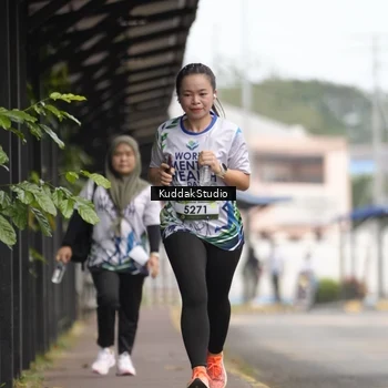Runner Photo 8119625