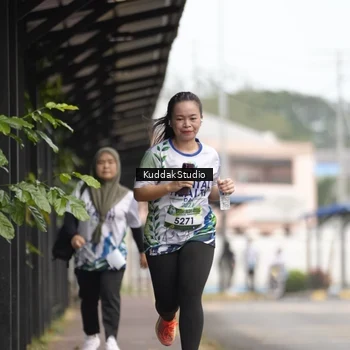 Runner Photo 8119627