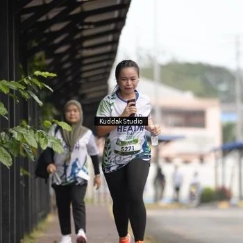 Runner Photo 8119631