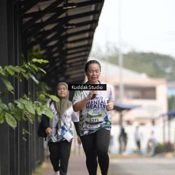 Runner Photo 8119635