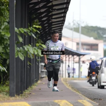Runner Photo 8119656