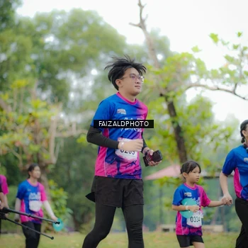 Runner Photo 8119692