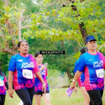 Runner Photo 8119715