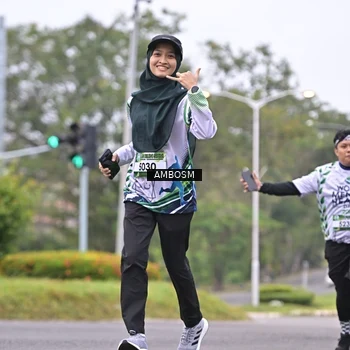Runner Photo 8119723