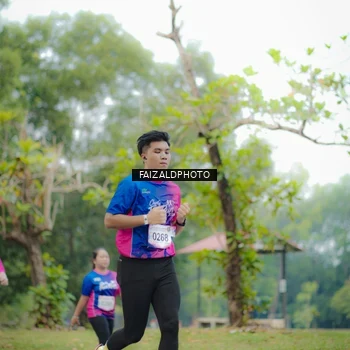 Runner Photo 8119727